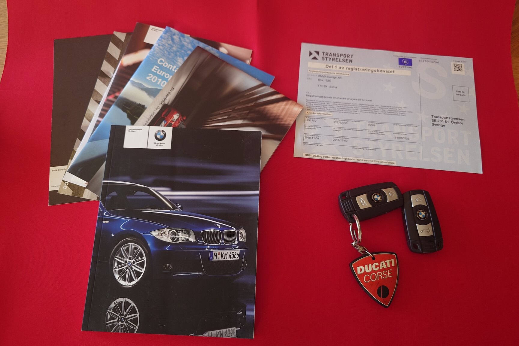 Documentation for 2011 BMW 135i Coupé 