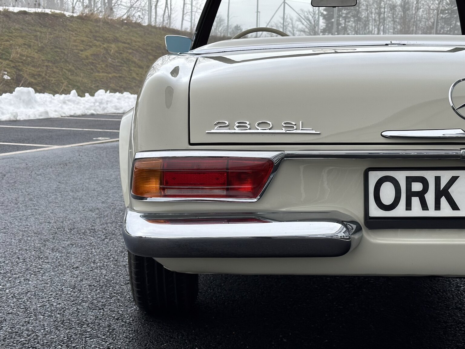 Aussenfoto 1968 Mercedes Benz SL 280 Pagoda