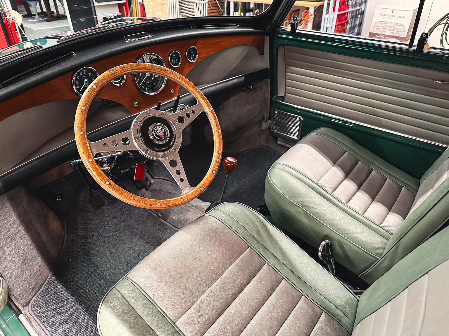 Interiörbild 1965 Austin Cooper