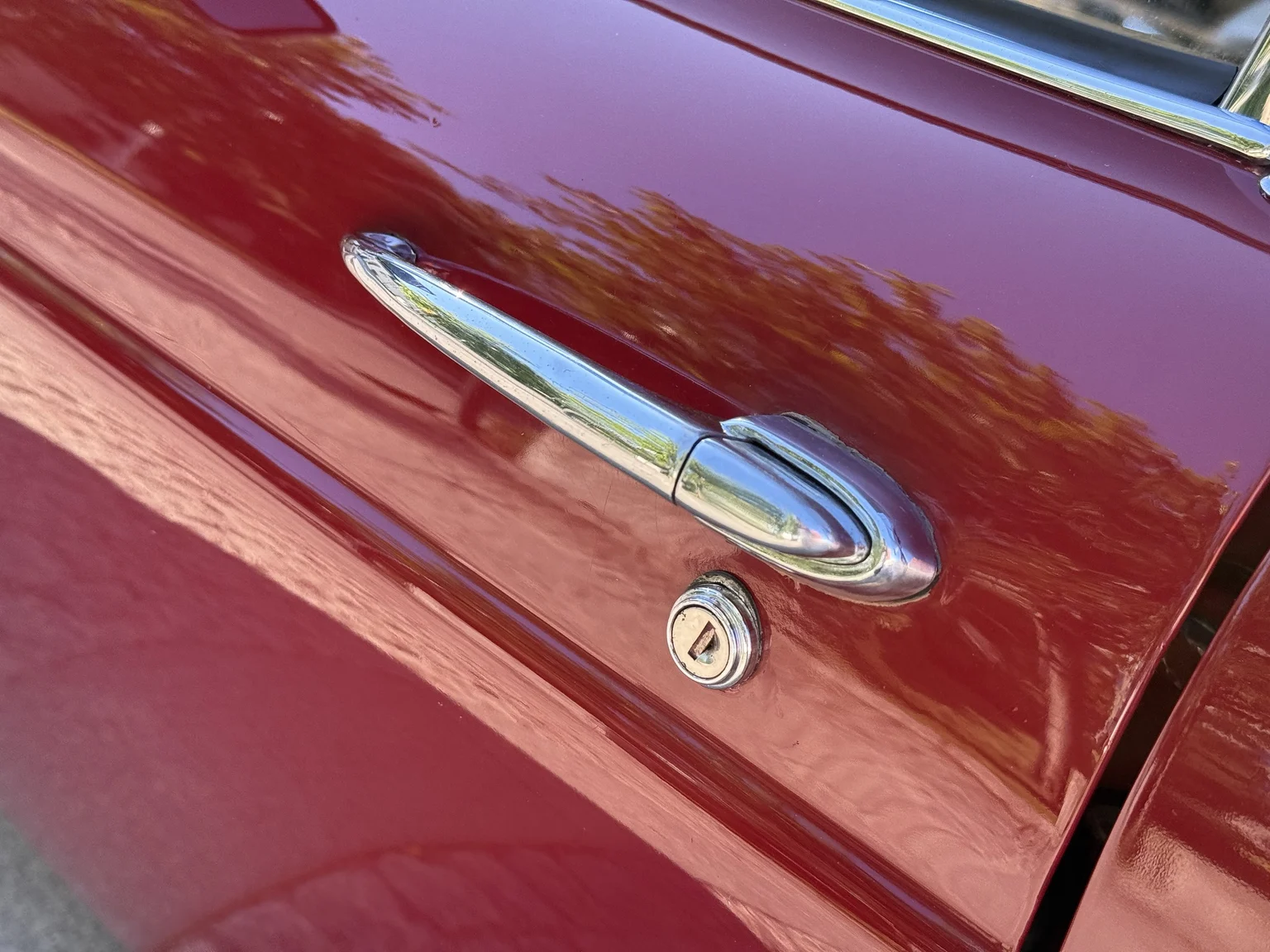 Exteriörbild på 1970 Jaguar XJ12 Performance (47)