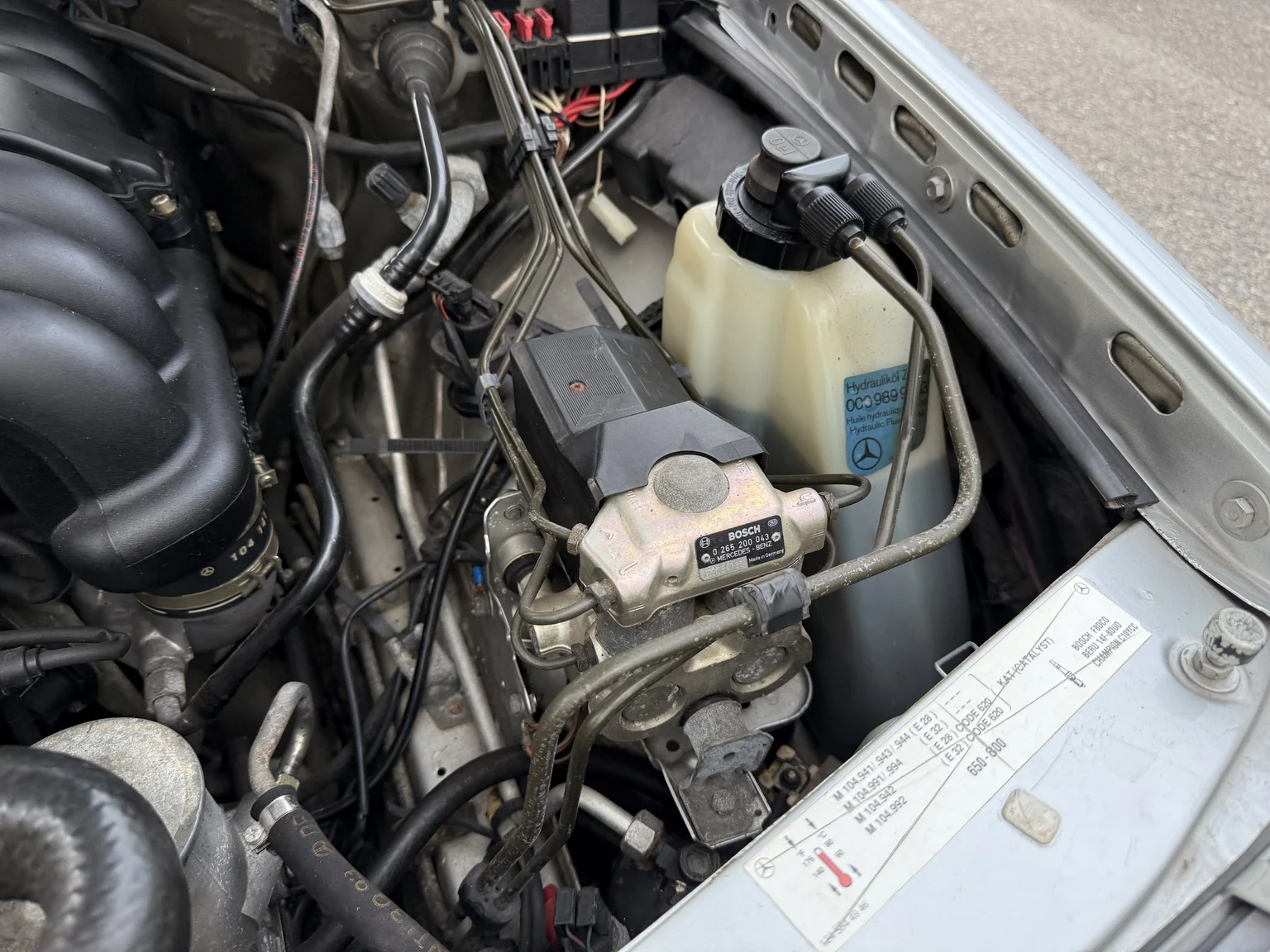 Image of 1994 Mercedes-Benz E 320 T mechanics (7)