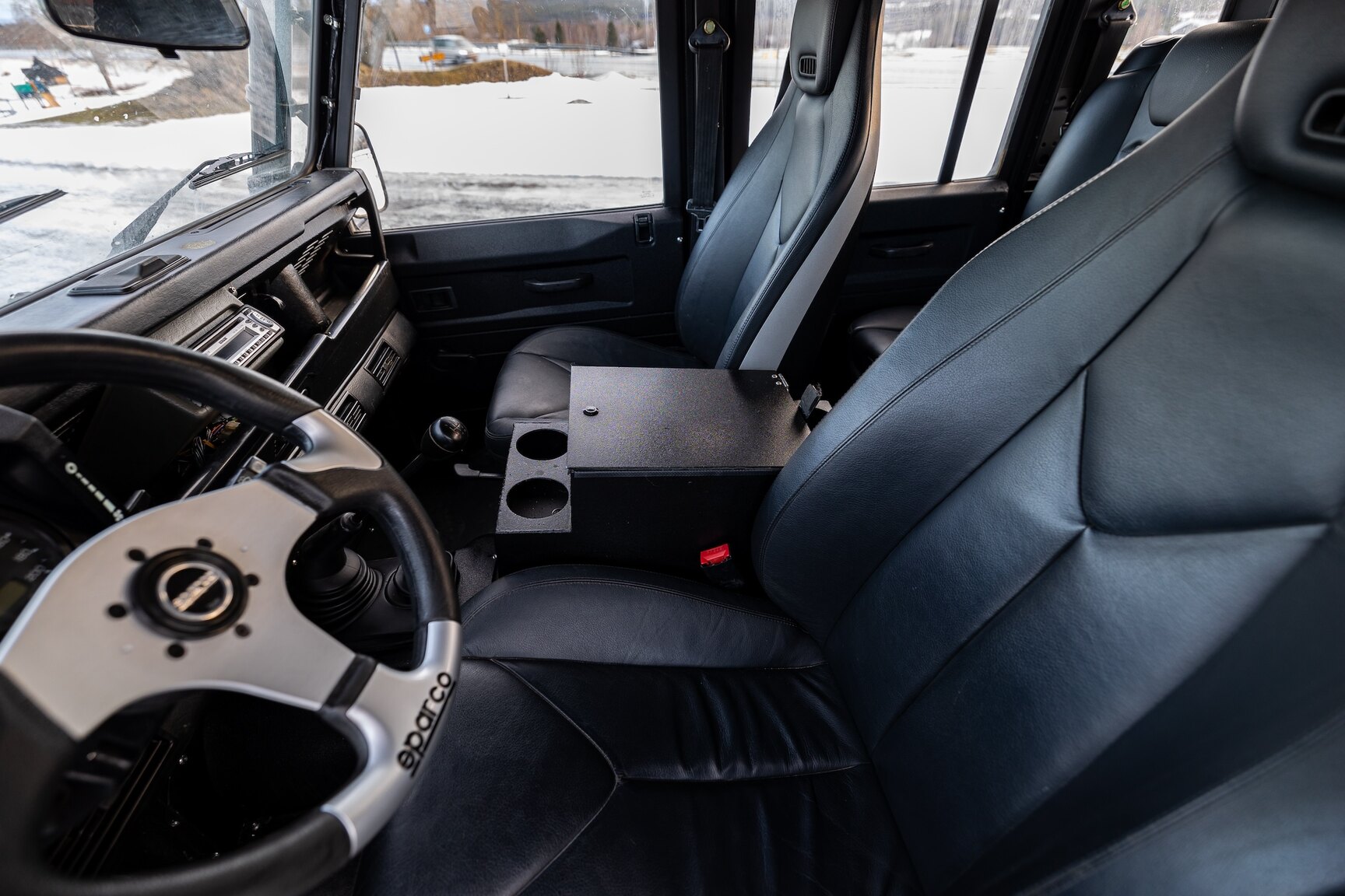 Interior image of 2000 Land Rover Defender 130