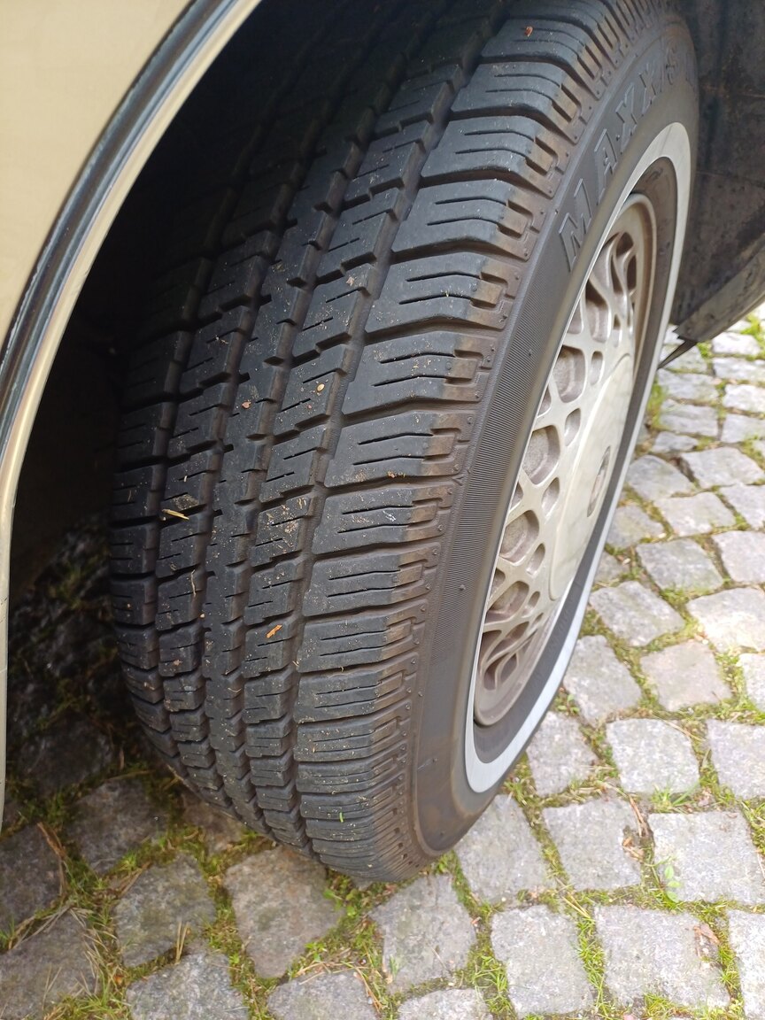 Aussenfoto 1992 Buick Park Avenue