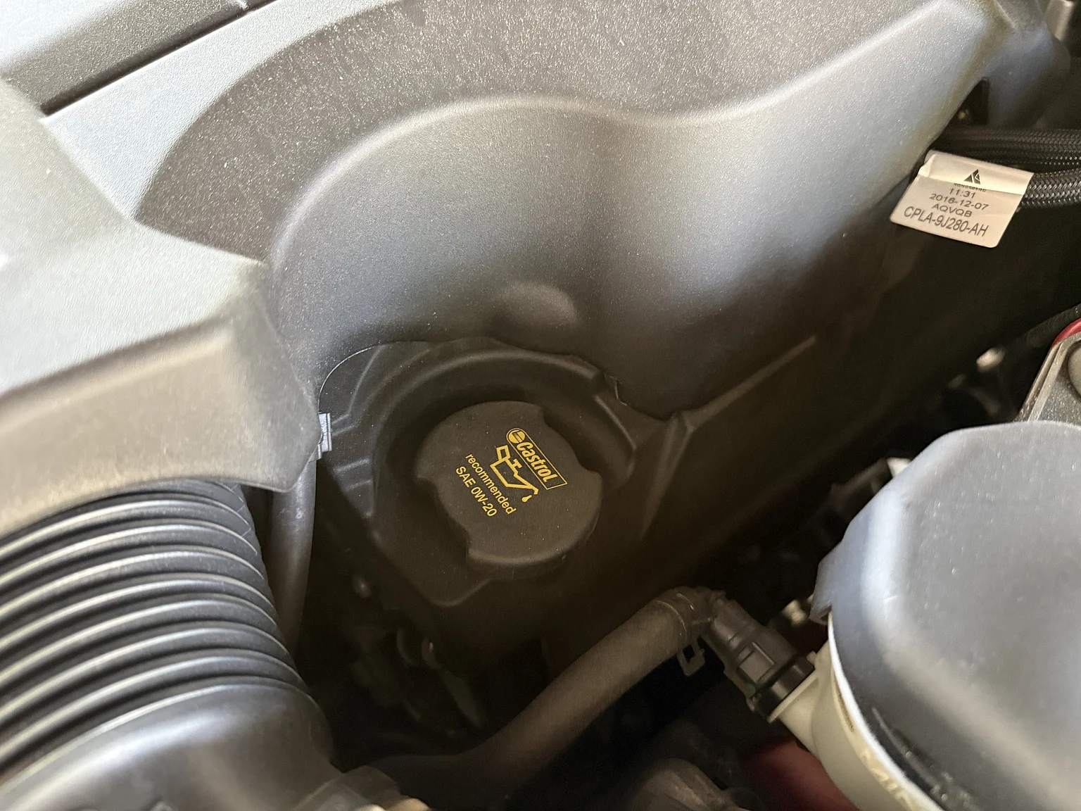 Image of 2017 Range Rover Sport SVR (7) mechanics