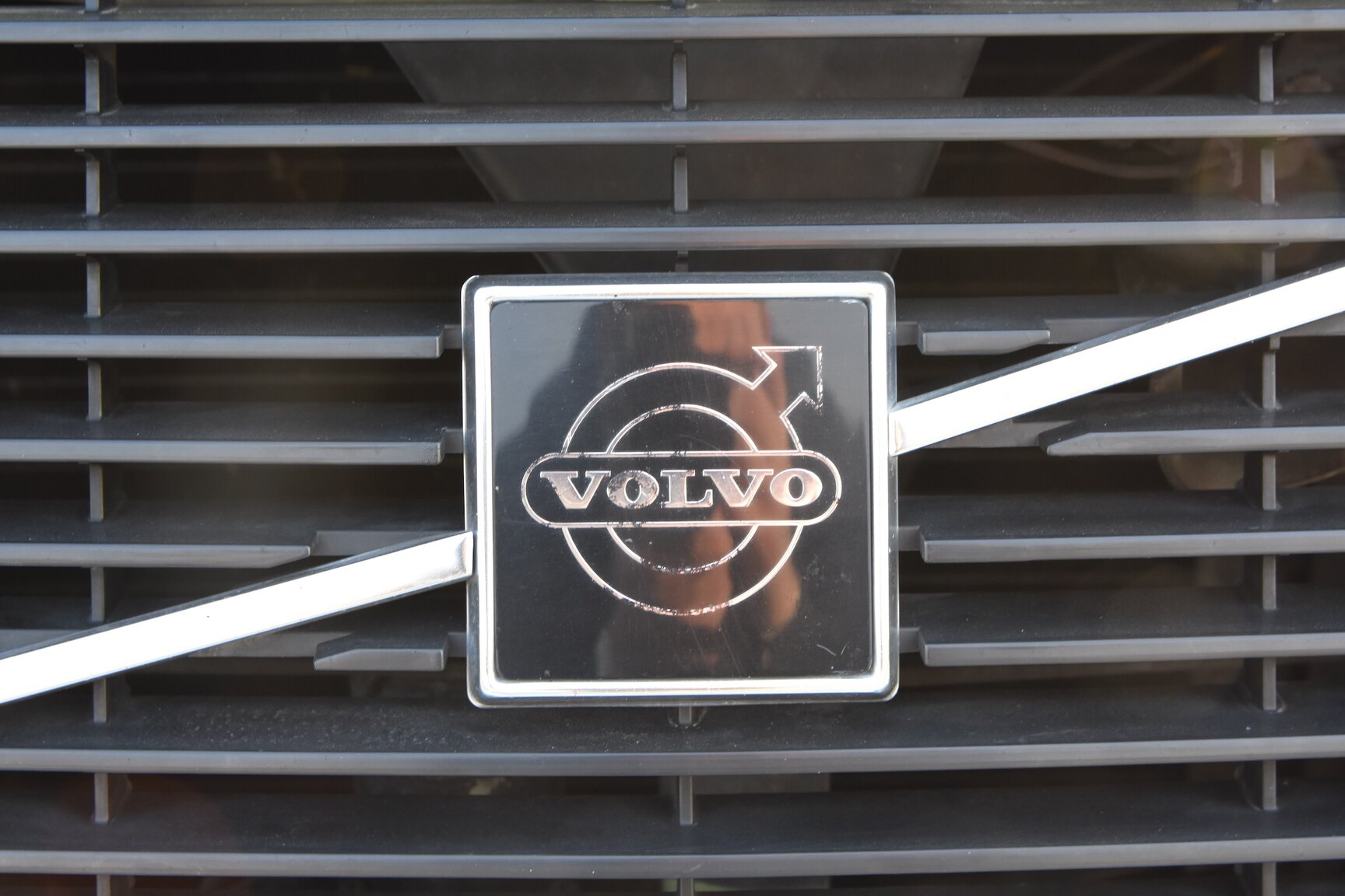 Exteriörbild på 1975 Volvo 242