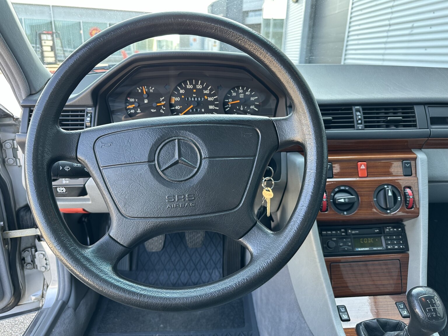 Interior image of 1992 Mercedes-Benz 250D