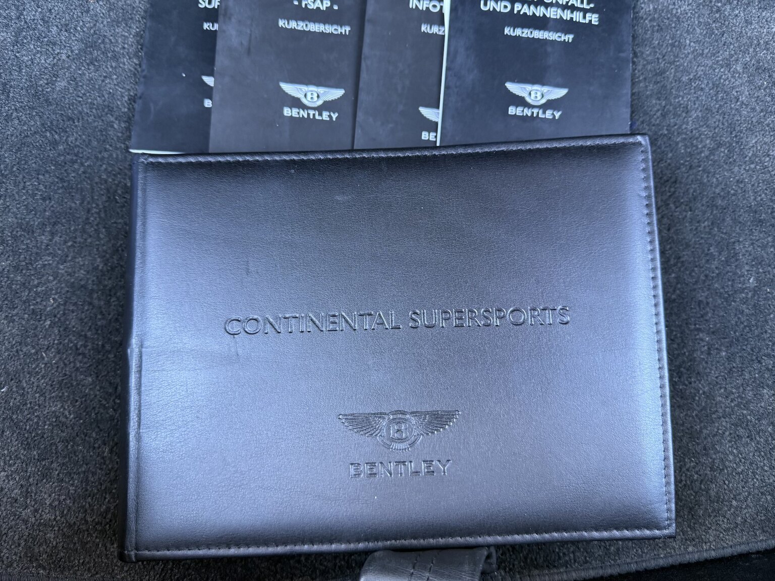 Dokumentation för 2011 Bentley Continental Supersports