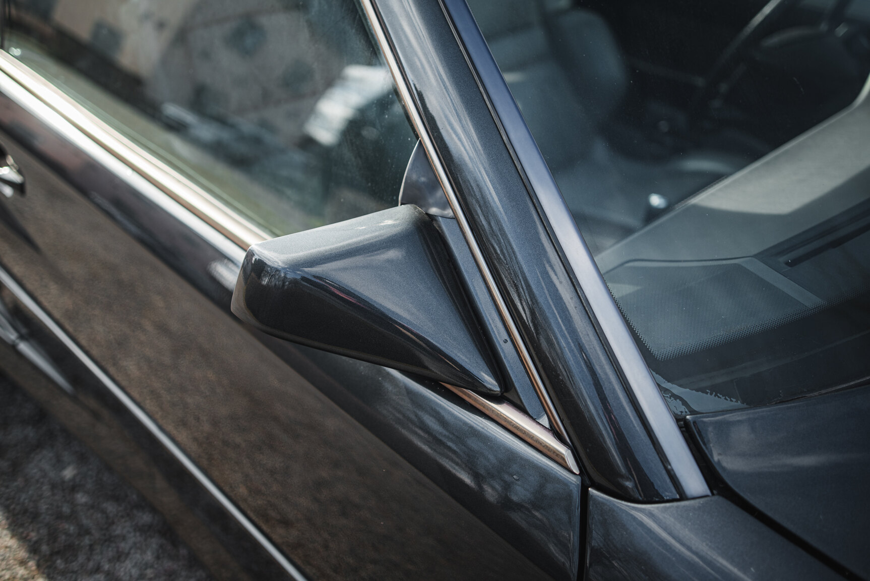 Exterior image of 1989 Mercedes-Benz 300 CE Koenig Specials