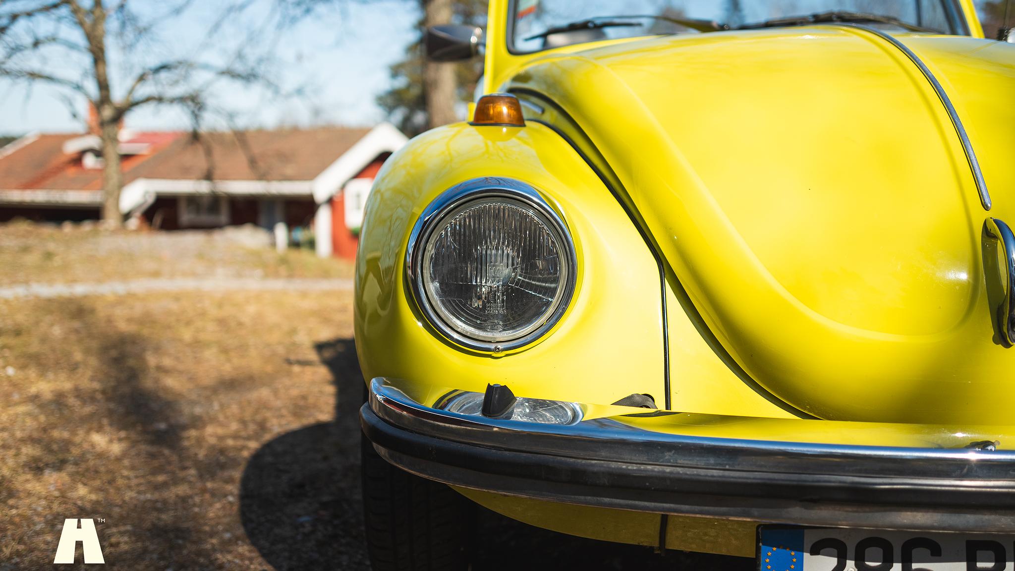 Exteriörbild på 1974 Volkswagen Bubbla 1303LS Cabriolet Svensksåld 