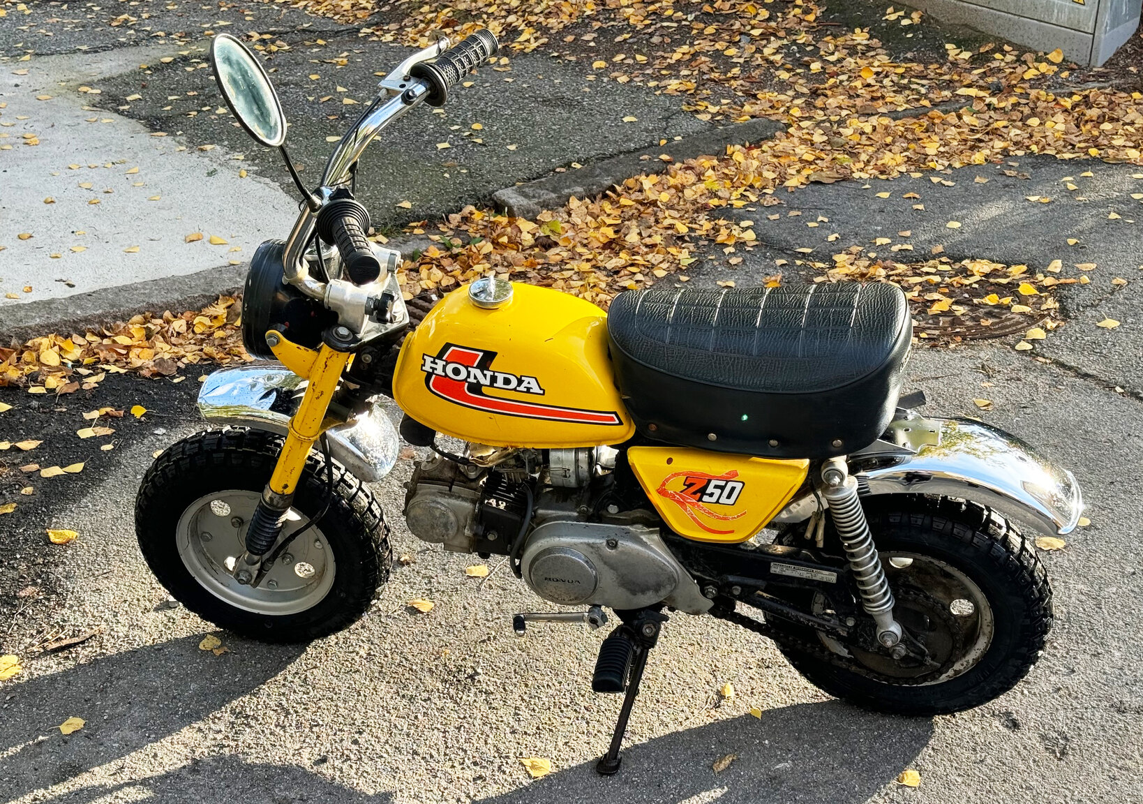 Exteriörbild på 1976 Honda Monkey Z50