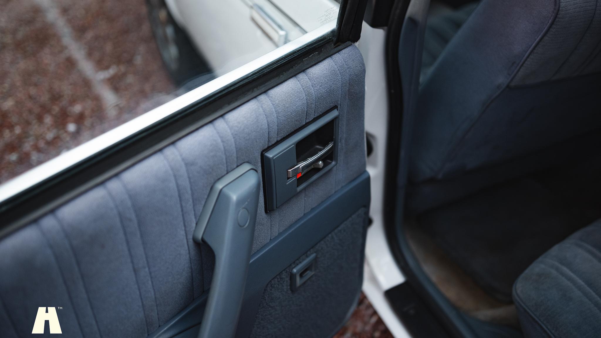 Innenraumfoto von 1994 Oldsmobile Cutlass Ciera Sedan 3.1 (10)