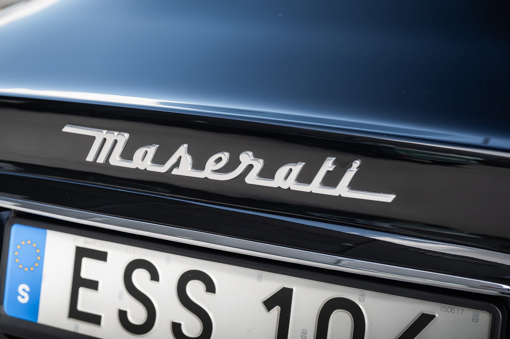 Exterior image of 2004 Maserati Coupé 4.2 V8 Cambiocorsa