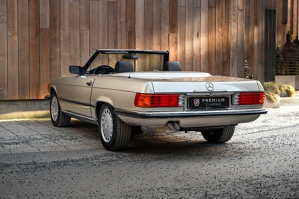 Bild von 1987 Mercedes-Benz 560SL (7)