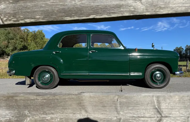 1955 Mercedes-Benz 180 väldigt fin och mycket dokument – Exteriör