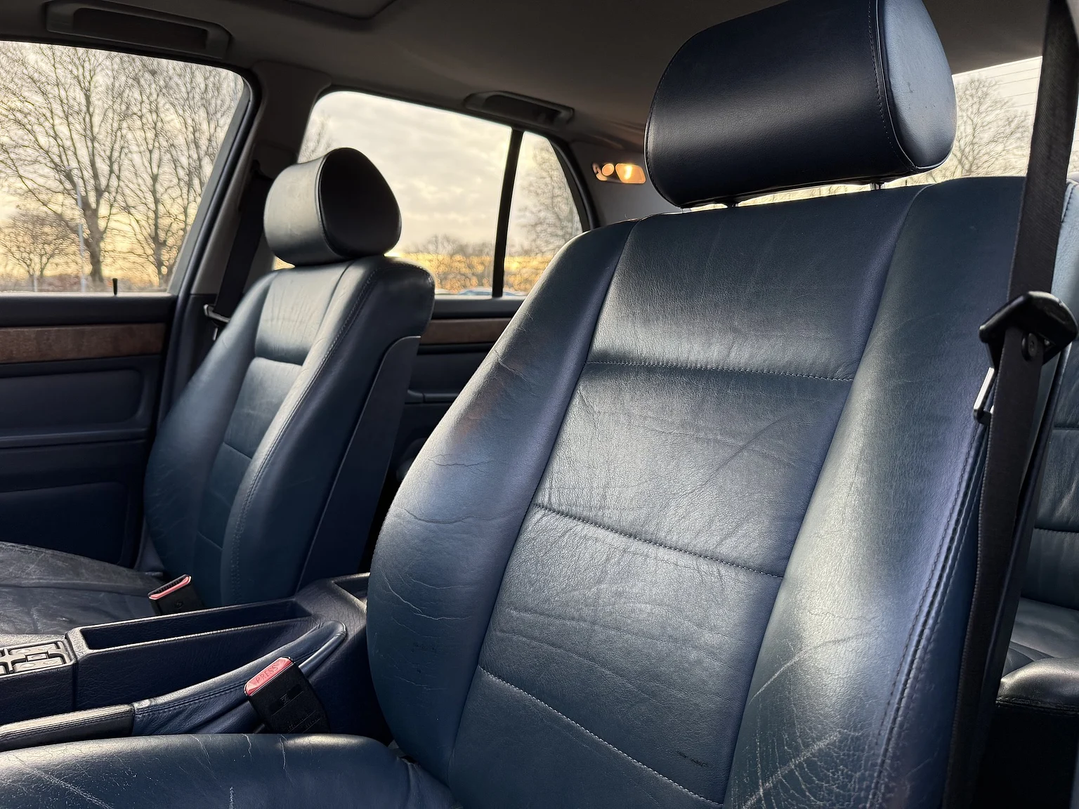 Interiörbild 1992 BMW 730iA (7)