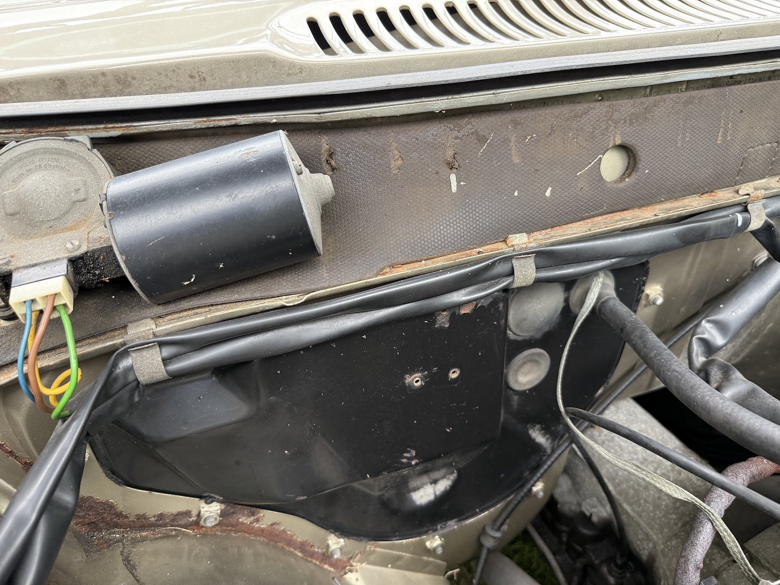 Image of 1976 Volvo 264 V6 GL Automatisk mechanics