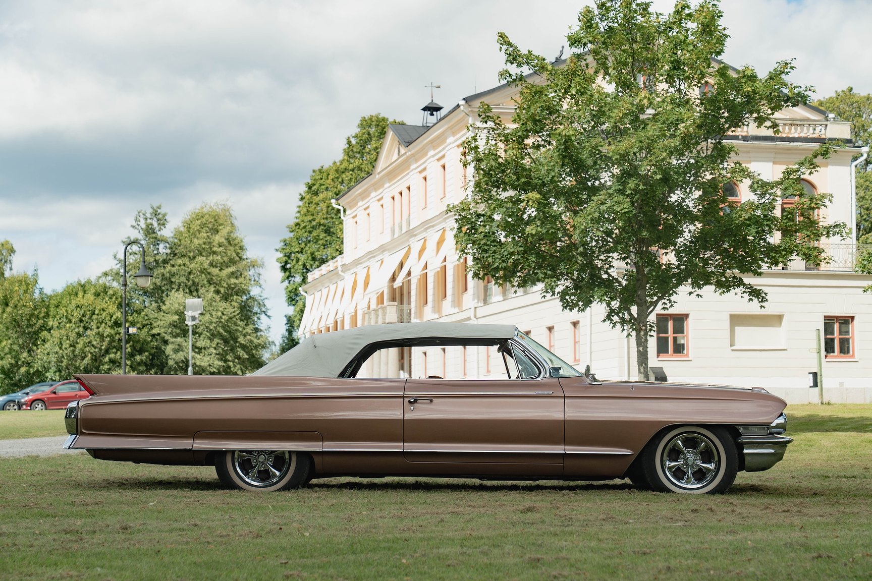 Exterior image of 1962 Cadillac Eldorado Biarritz
