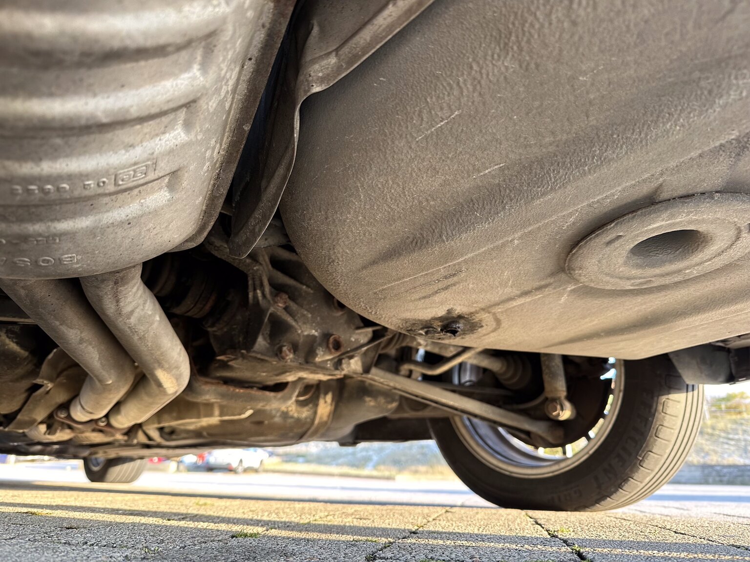 Image of 1993 BMW 325i Convertible mechanics