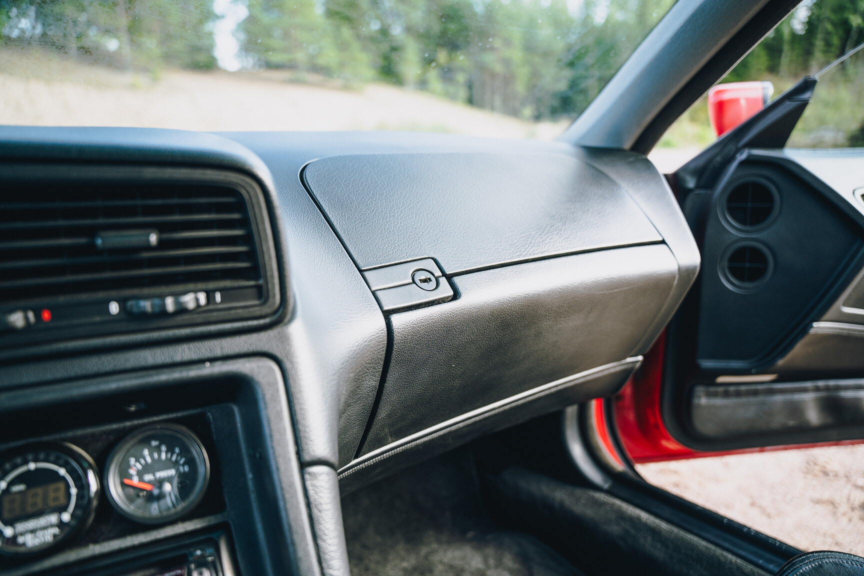 Interior image of 1991 BMW 850 i Manuell 1000hk