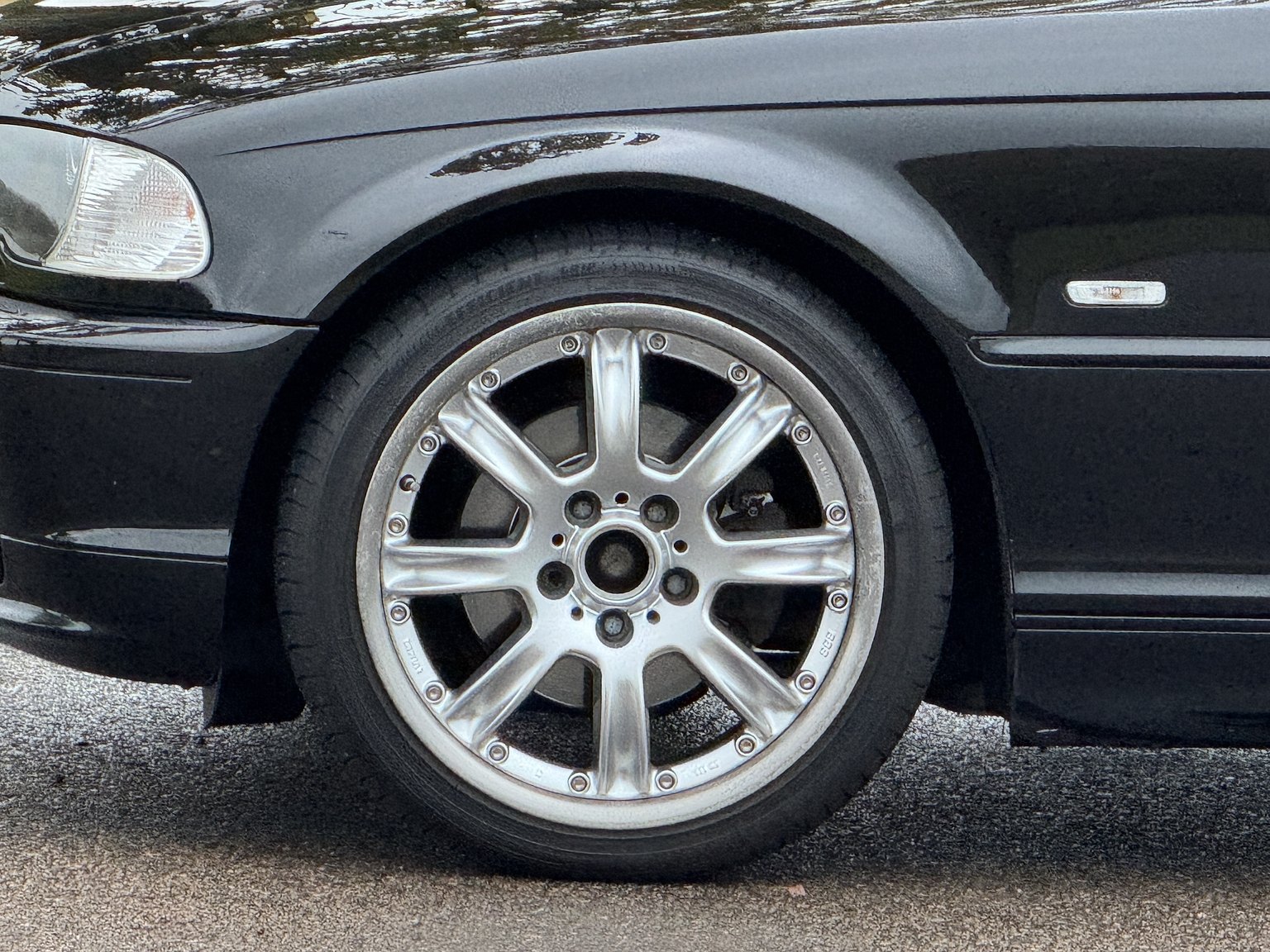 Exterior image of 2001 BMW 325IA CAB