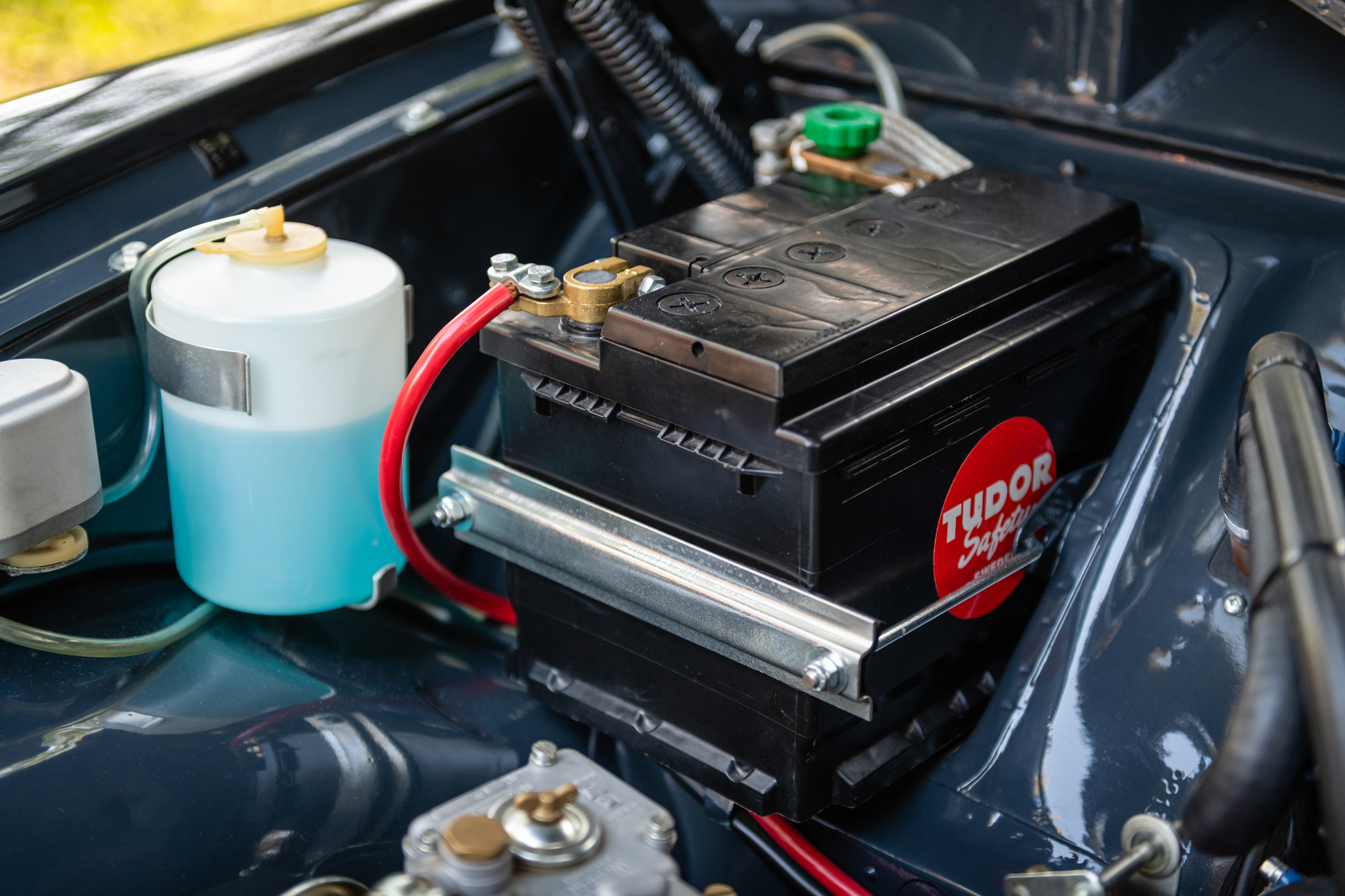 Image of 1965 Volvo Amazon Custom mechanics