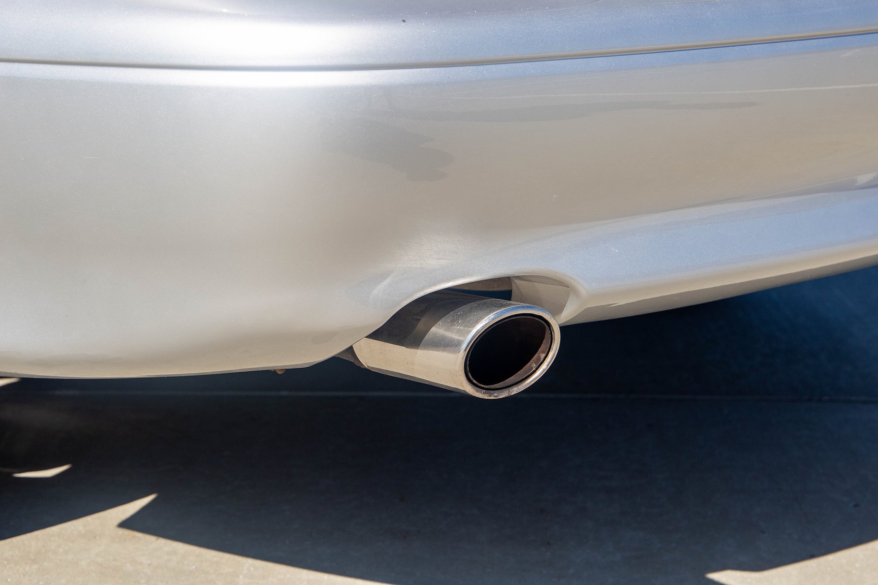 Exterior image of 1999 Volvo C70 2.5 T Manuell