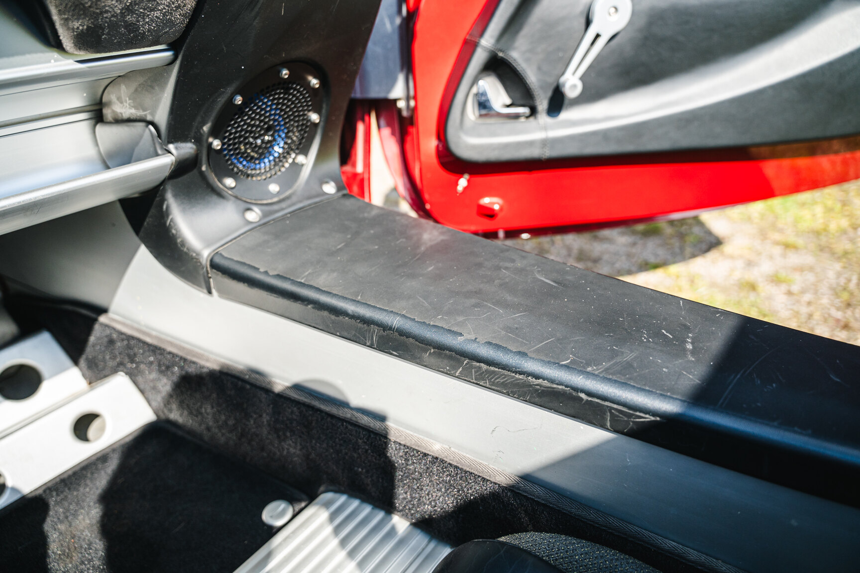 Innenraumfoto von 2001 Lotus Elise 111