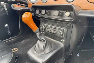 #<Image:0x00007f5ee7cdfb48>