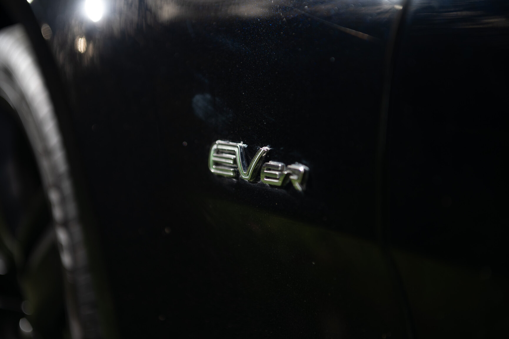 Exteriörbild på 2013 Fisker Karma ES