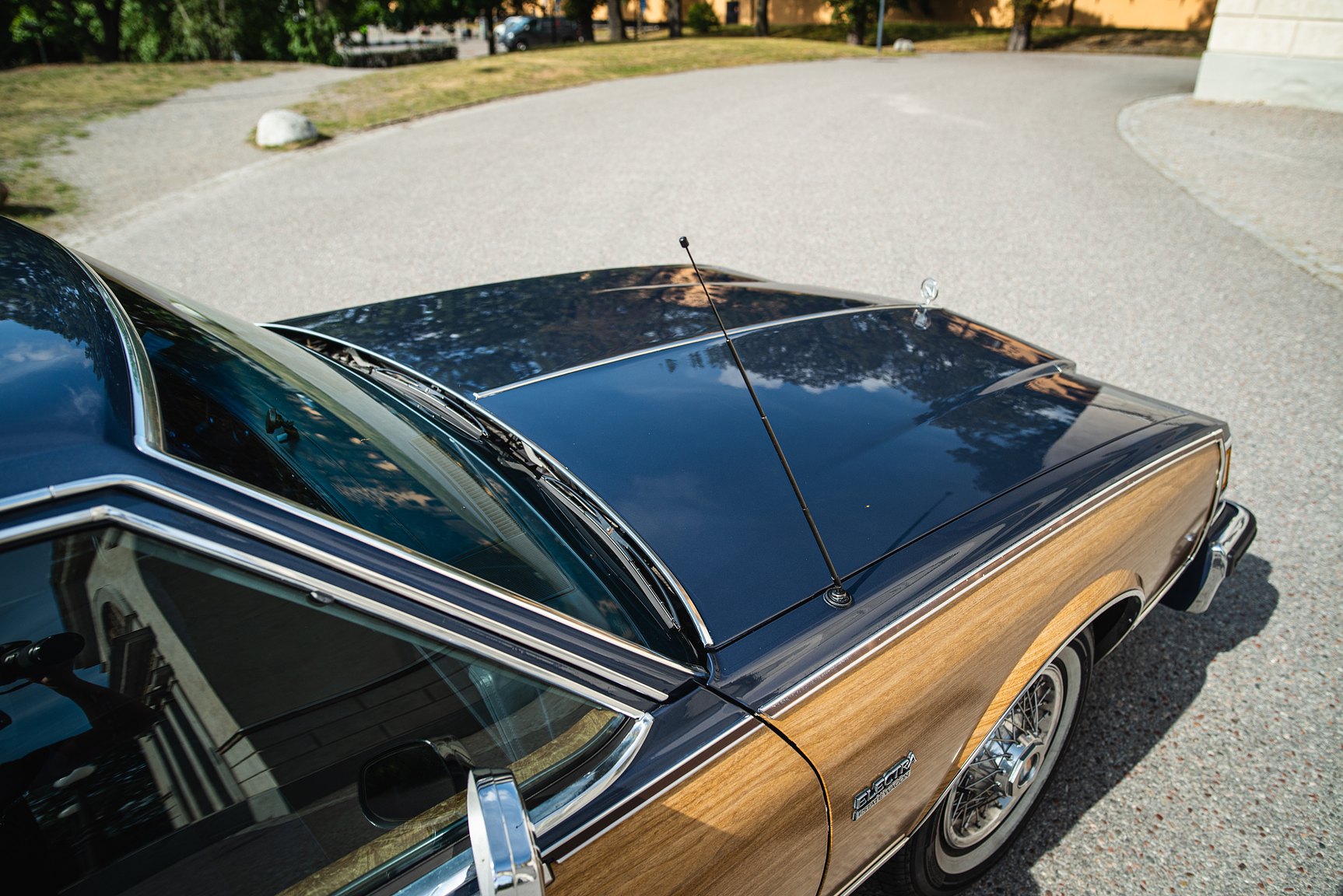 Exterior image of 1983 Buick Electra Estate Wagon 5.0