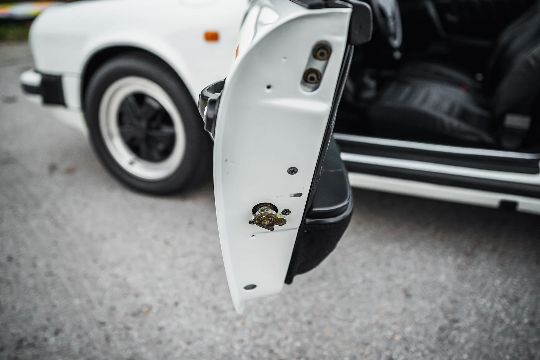 Innenraumfoto von 1983 Porsche 911 SC (14)