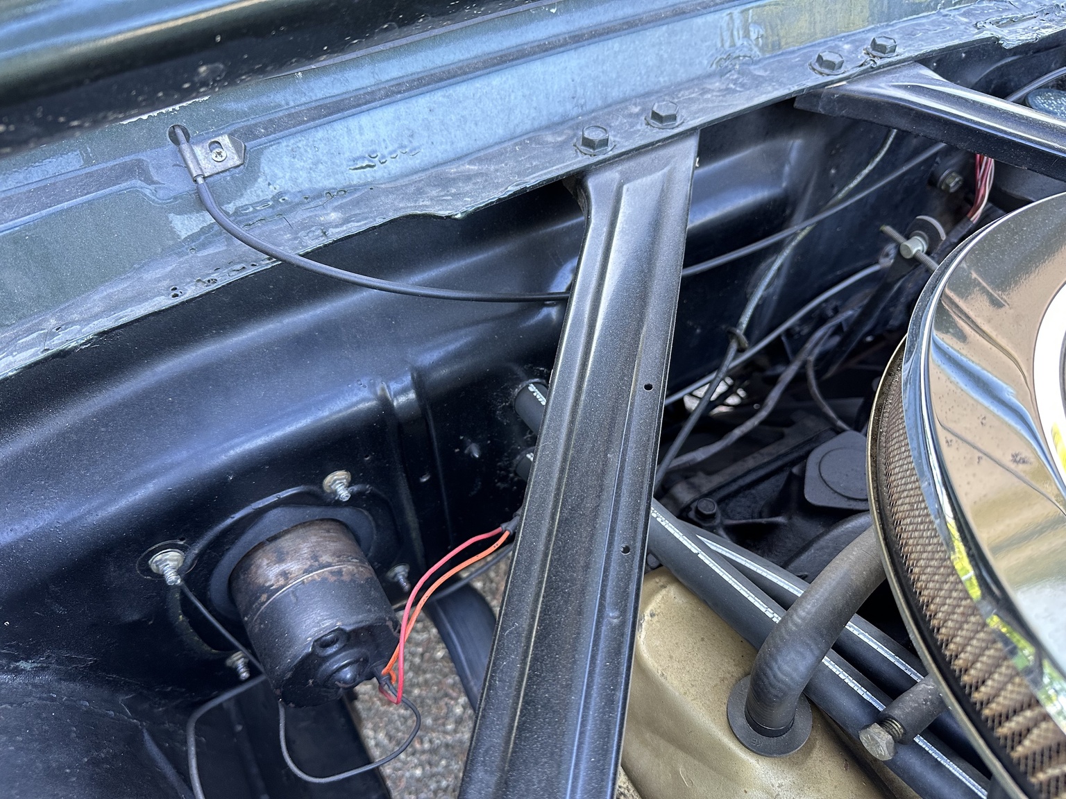 Image of 1965 Ford Mustang 289 Cabriolet mechanics