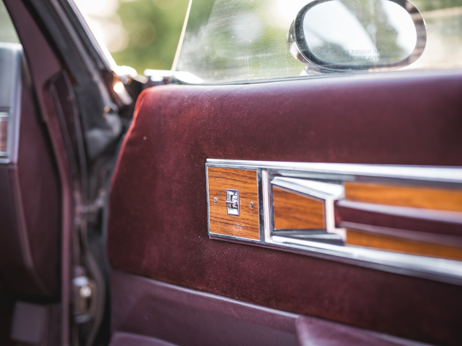 Innenraumfoto von 1986 Oldsmobile Cutlass 442