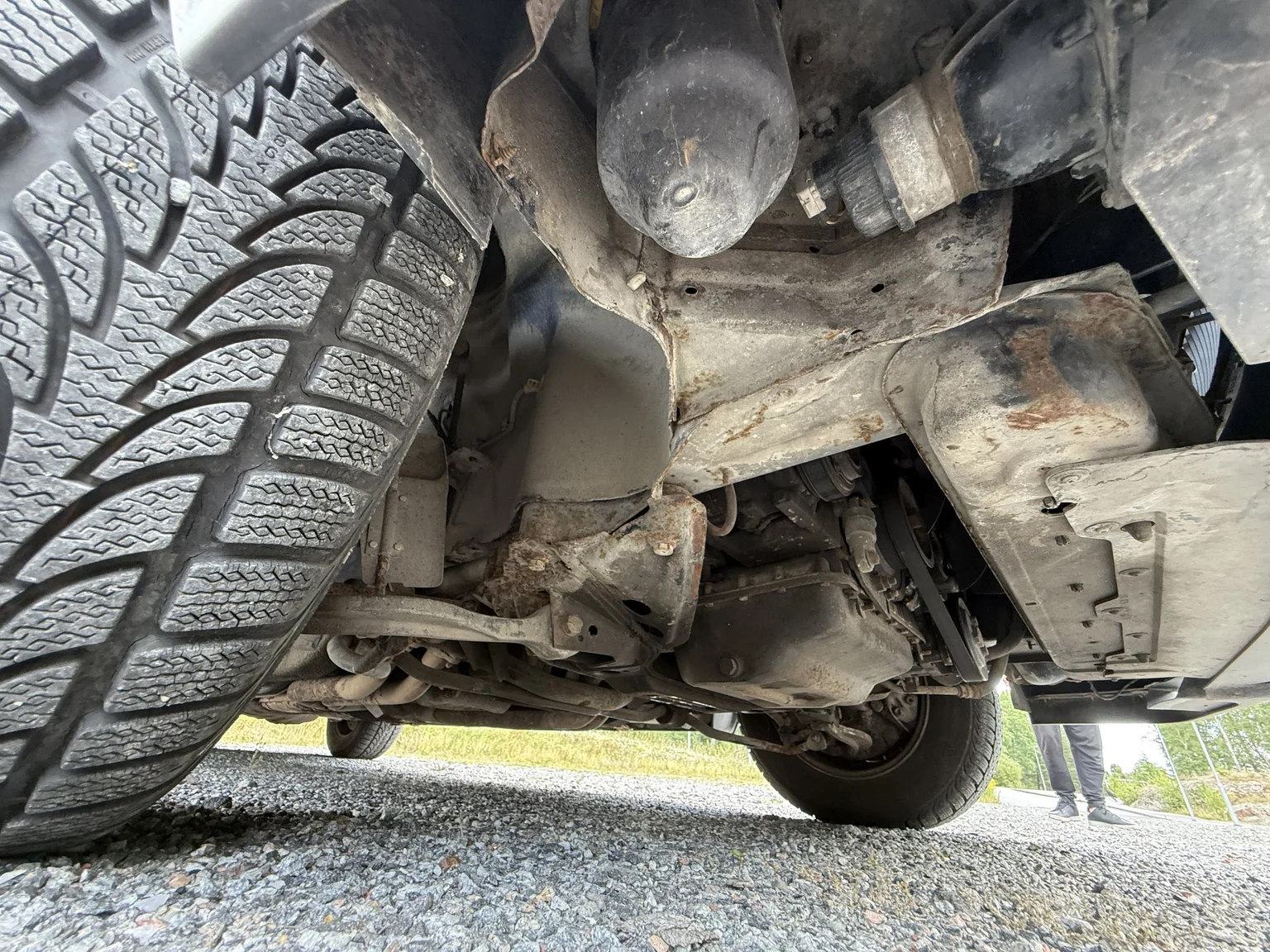 Image of 1990 BMW 750i (41) mechanics
