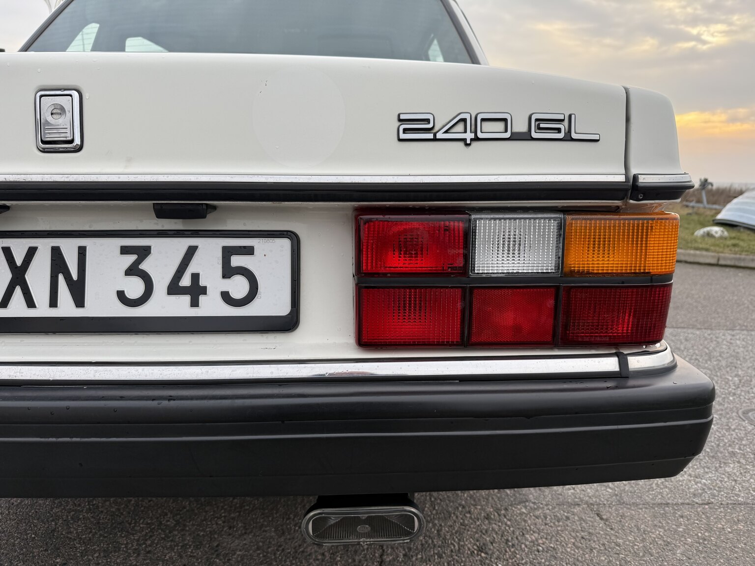 Exteriörbild på 1991 Volvo 240 GL Automat (37)