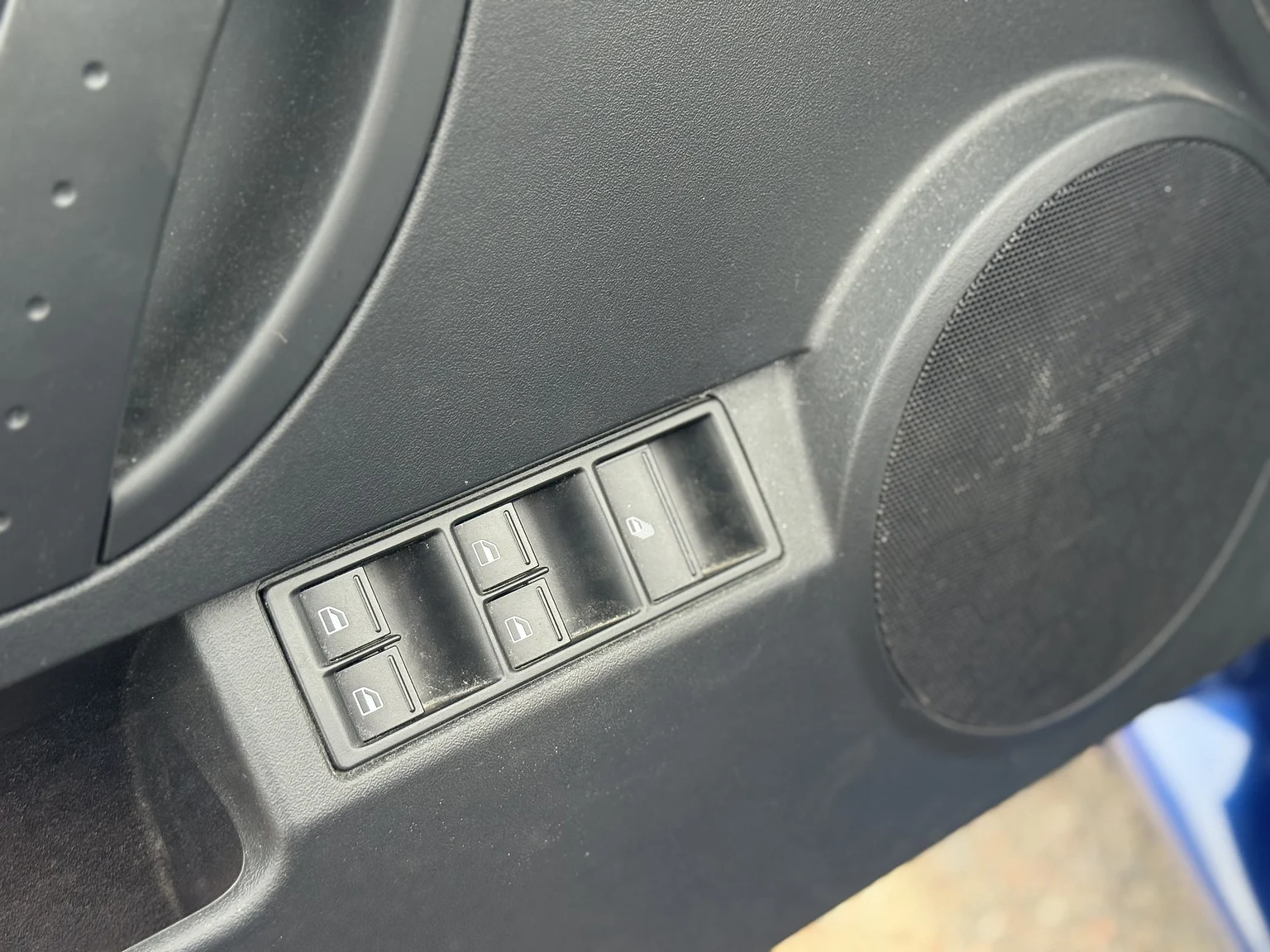 Interior image of 2007 VW Beetle 1600 Cabriolet  (8)