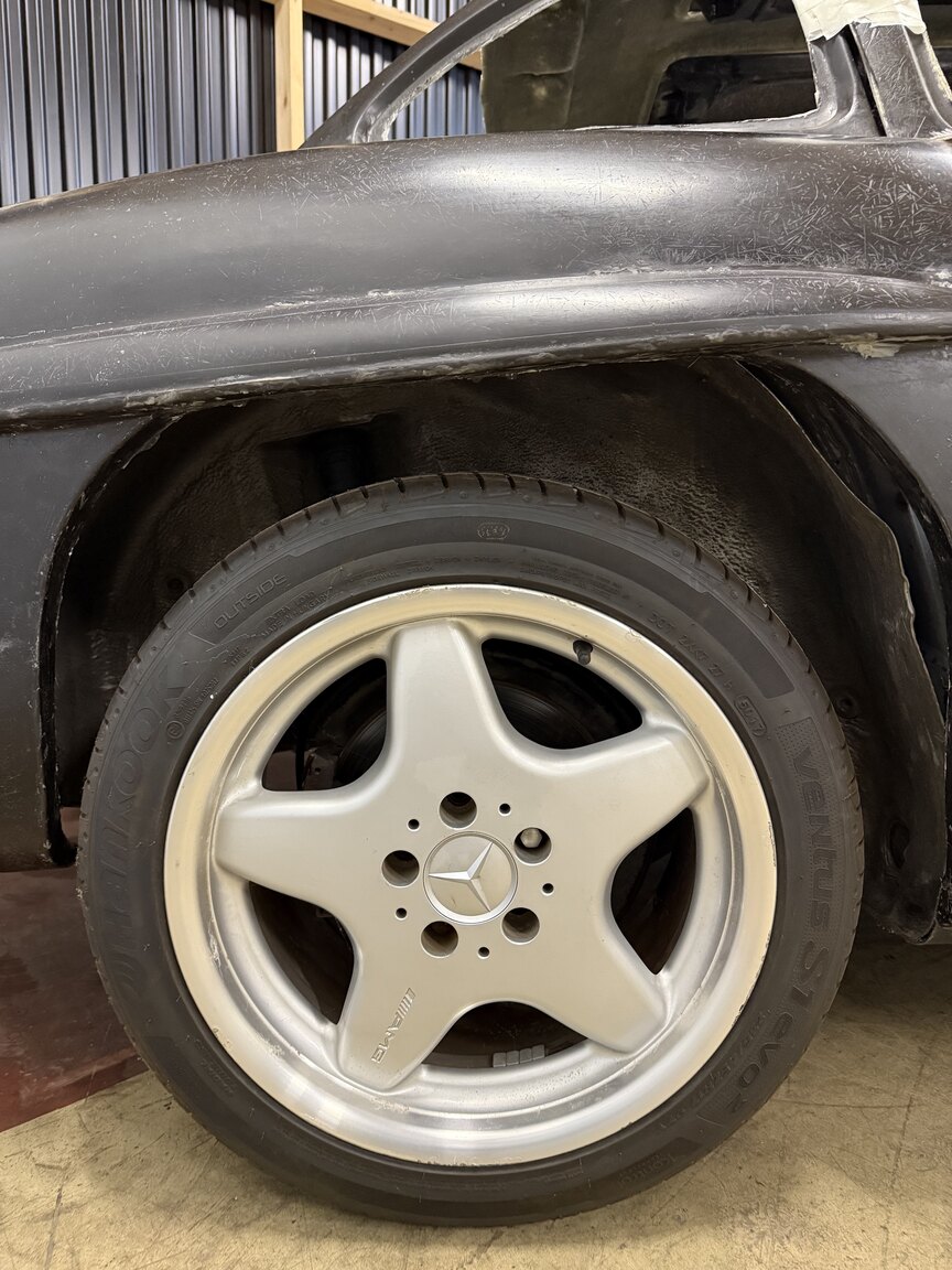 Exterior image of 2000 Mercedes-Benz SLK 230 "Gullwing" (20)