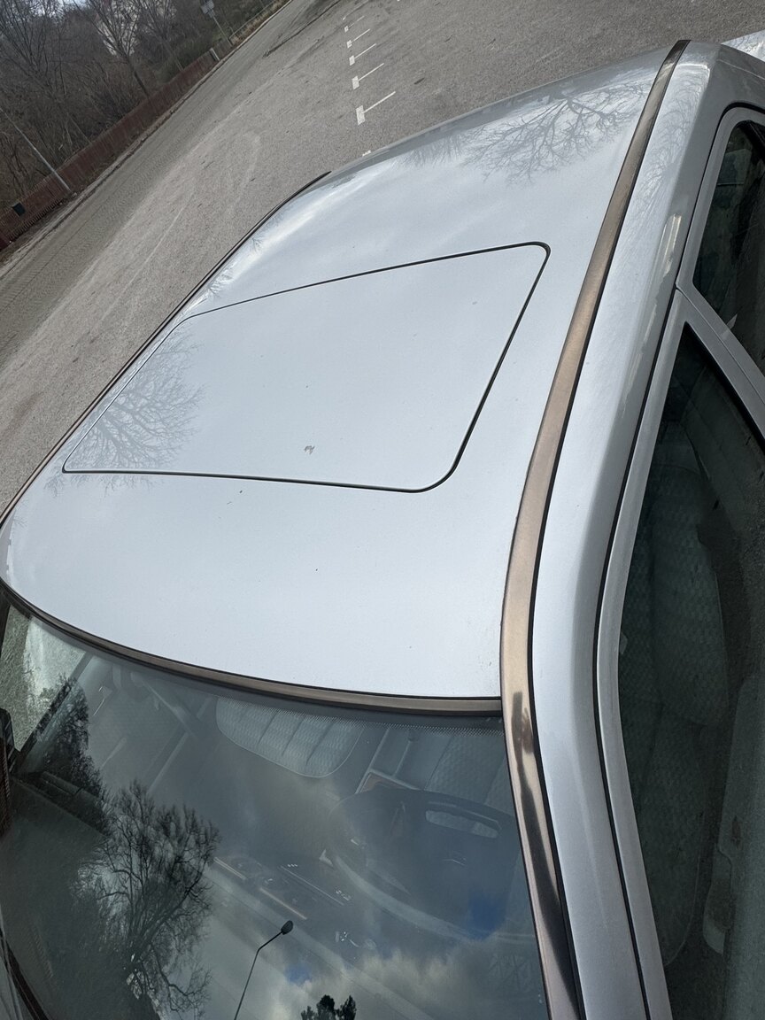 Exterior image of 1992 Mercedes-Benz 190 D
