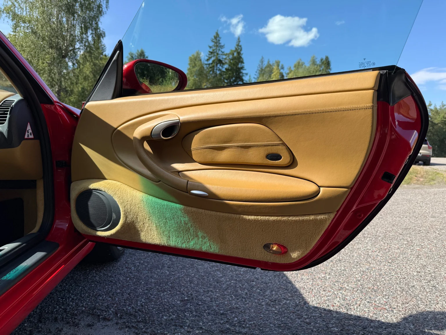 Innenraumfoto von 1998 Porsche 911 Carrera (35)
