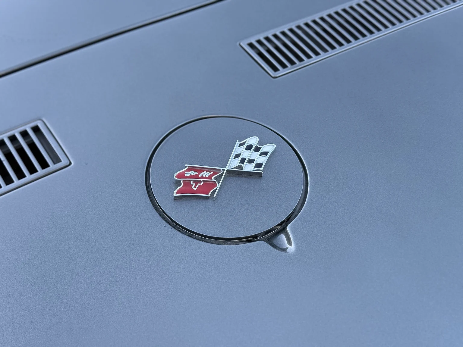 Exterior image of 1971 Chevrolet Corvette Stingray Special 598 cui V8 795 hk (38)