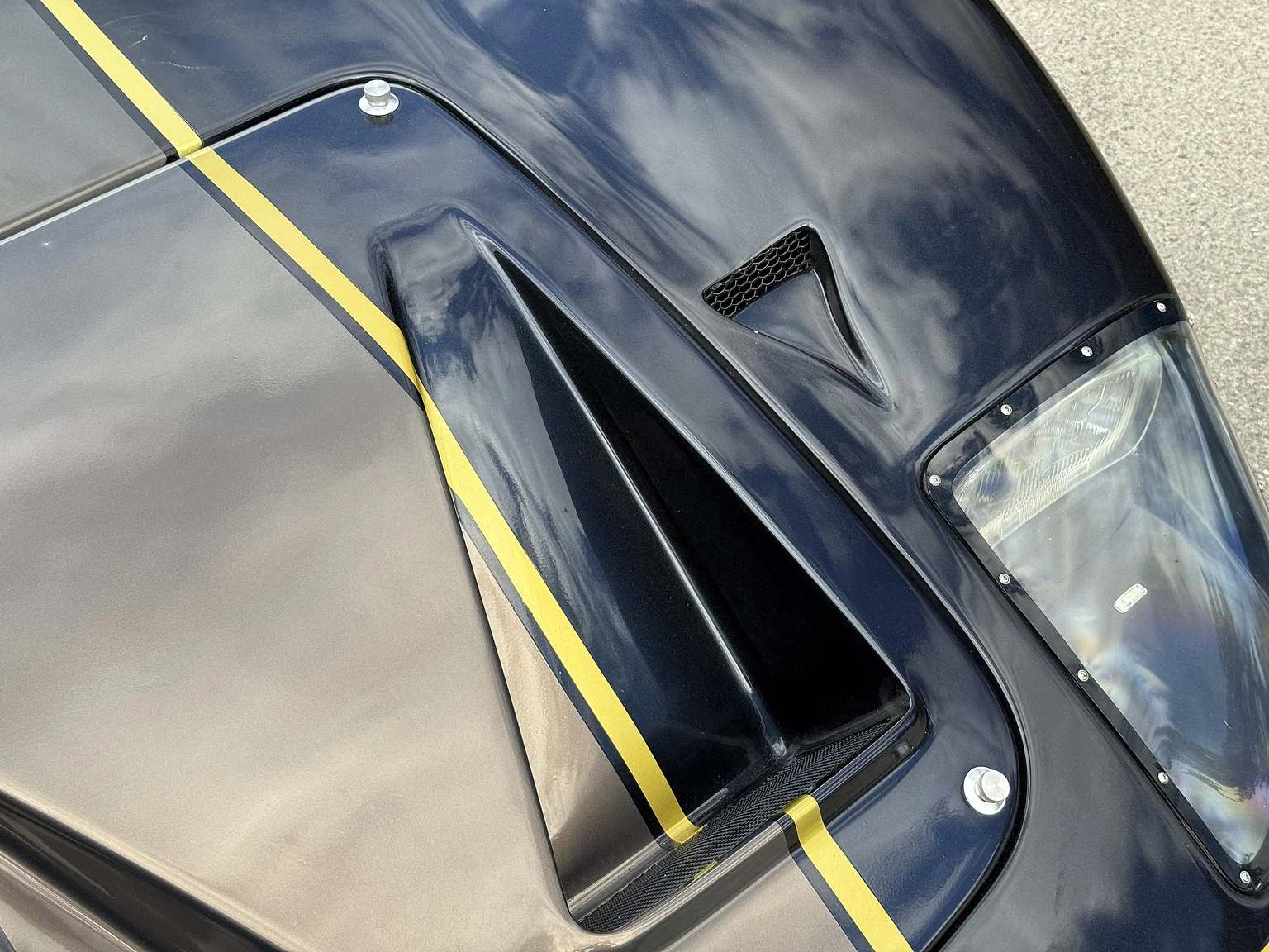 Exteriörbild på 2024 Ford GT40 Tribute (63)