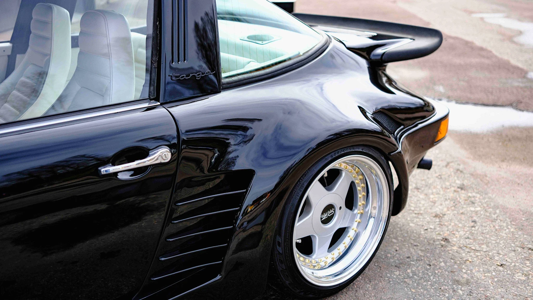 Aussenfoto 1976 Porsche 911 Targa Flachbau - Josef Zirkelbach DP (137)