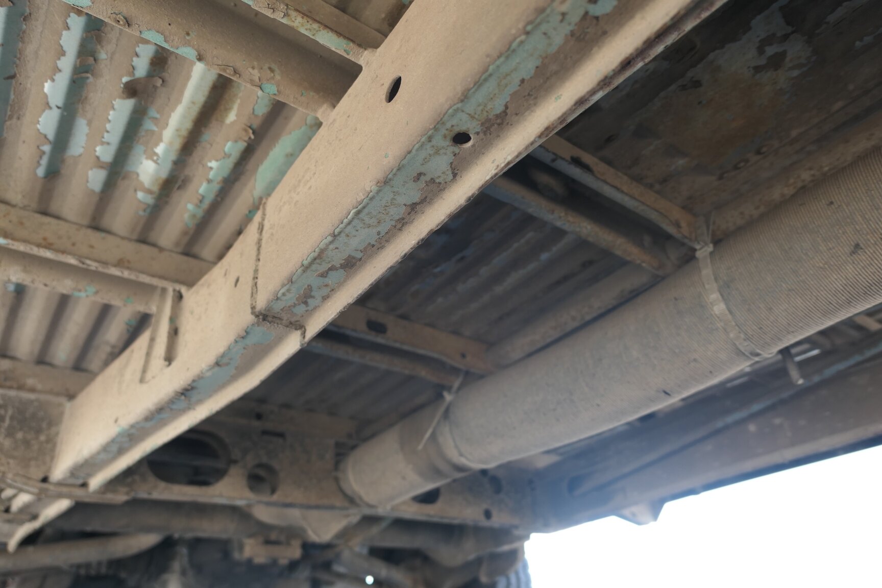 Image of 1975 Volkswagen Transporter 1600 Minibuss mechanics