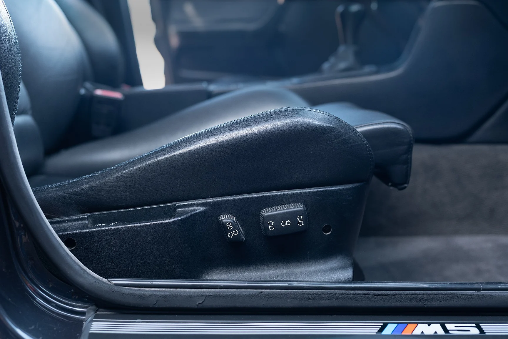 Innenraumfoto von 1992 BMW M5 3.8 (27)