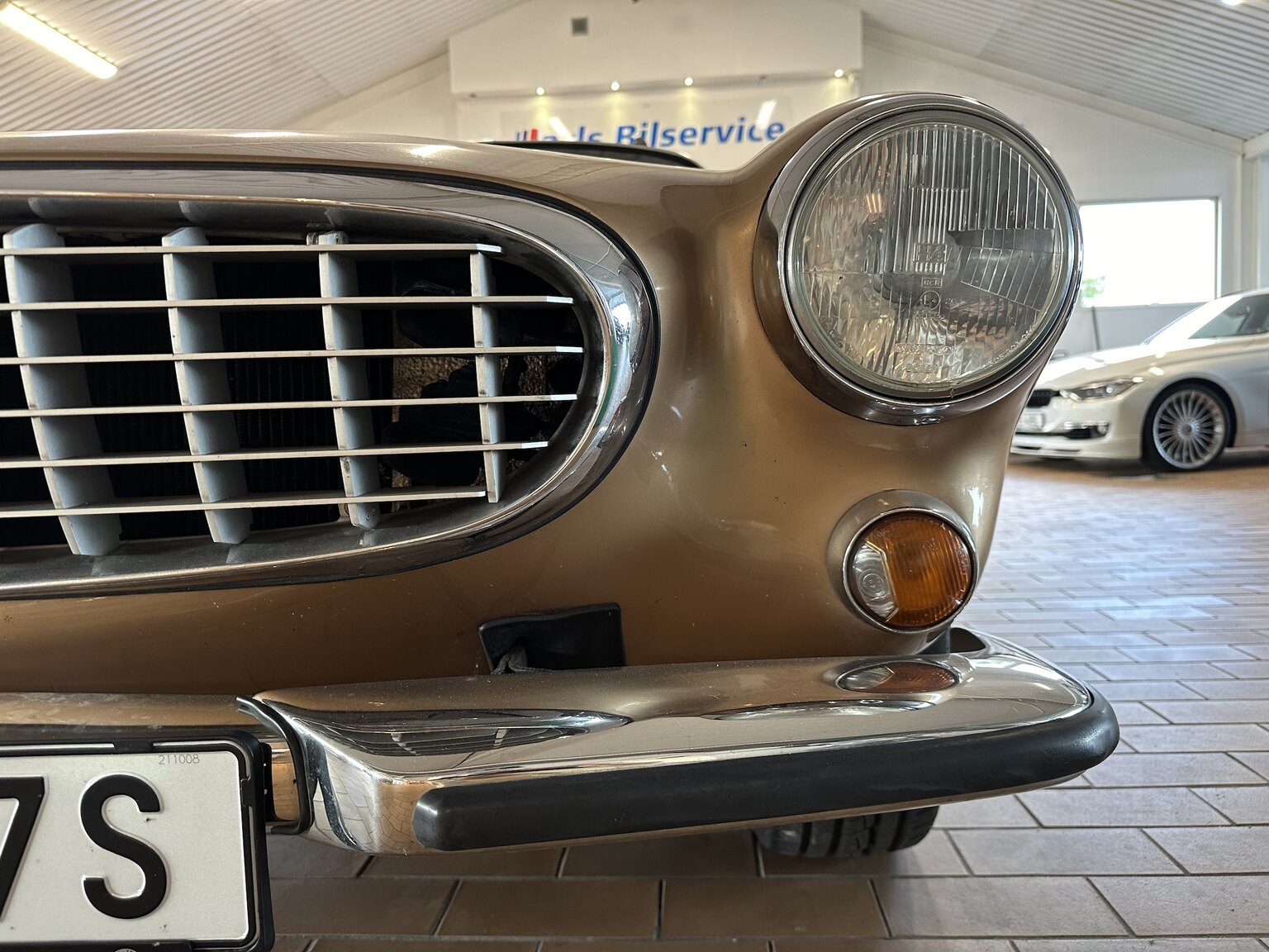 Exterior image of 1973 Volvo 1800 ES (57)