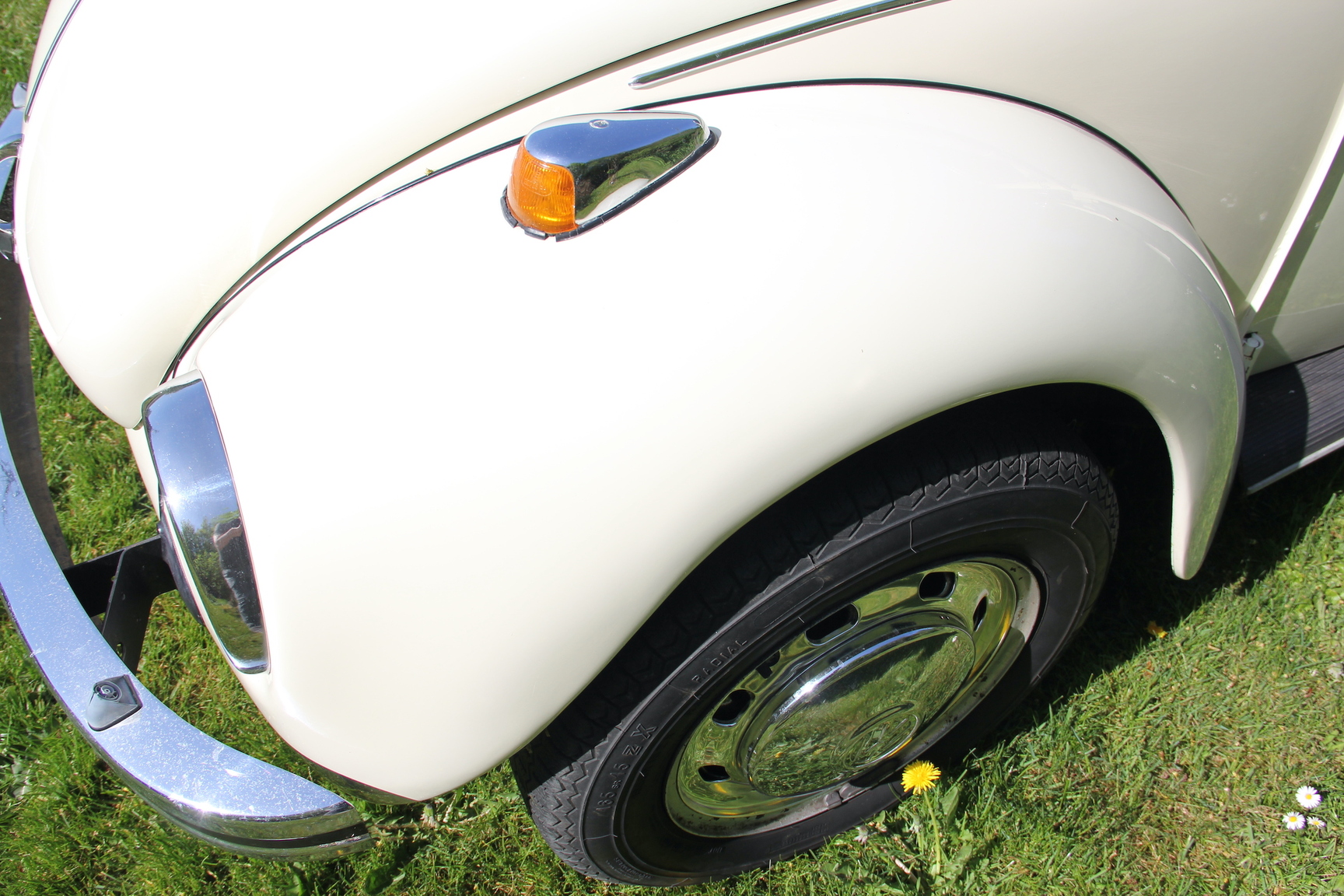 Aussenfoto 1974 Volkswagen Beetle 1303 S (51)