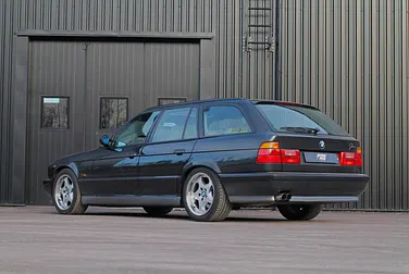 #<Image:0x00007f2fefd5b418>