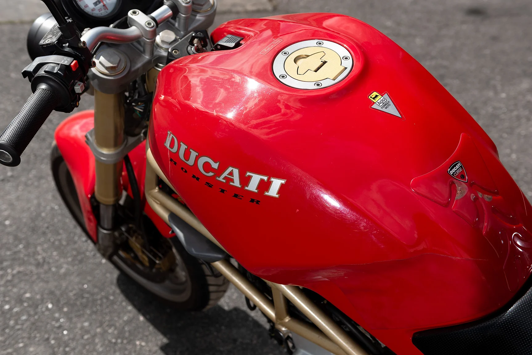 Exteriörbild på 1996 Ducati 600 Monster (25)