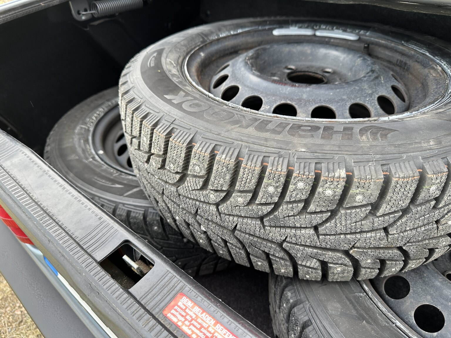 Image of 1988 Mercedes-Benz 190 E miscellaneous