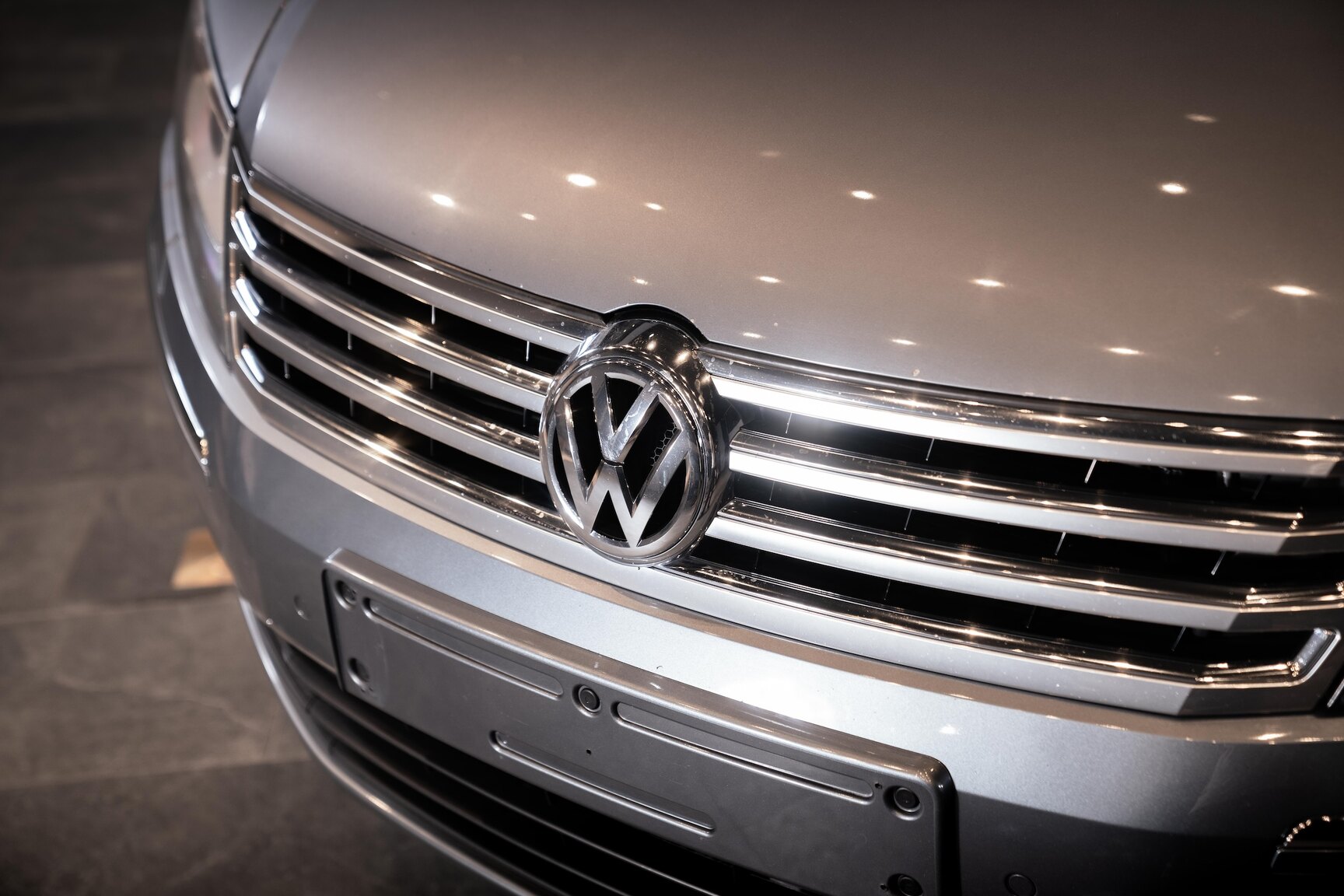 Exteriörbild på 2012 Volkswagen Phaeton 3.0 TDI 4Motion